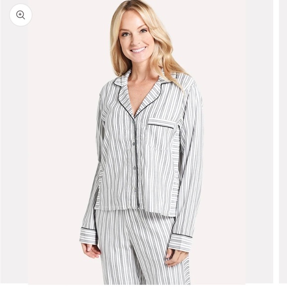 “UGG” Katharine Striped Pajama Set - Picture 3 of 16